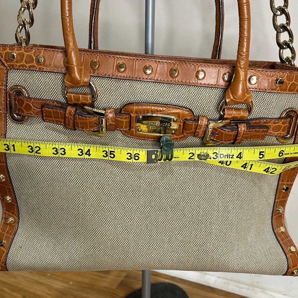 Michael Kors Brown Leather Shoulder Bag - Picture 6 of 8